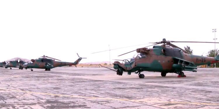 Coopération : L’Algérie offre 4 hélicos militaires aux forces armées du Niger