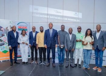 Abidjan : 500 jeunes obtiennent leur permis de conduire grâce à la Fondation Magic System