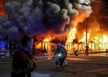 Russie-Ukraine : Au moins 16 morts dans des frappes réciproques