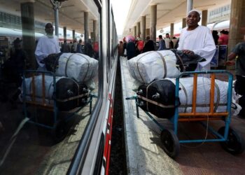 Soudan : 870 ressortissants quittent l’Égypte à bord de 30 bus
