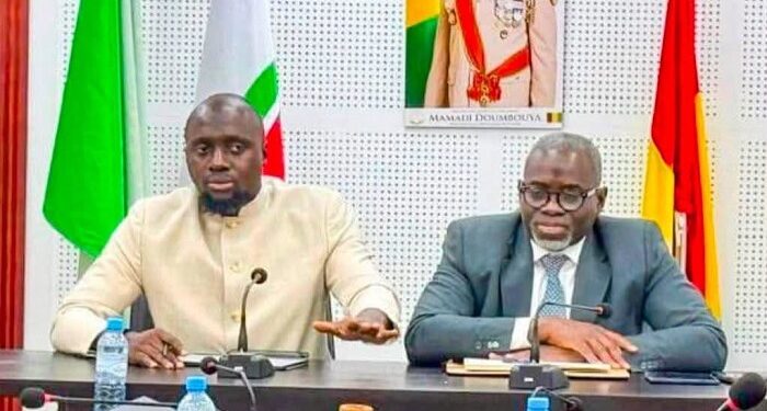 Guinée : Pourquoi Doumbouya a limogé deux ministres
