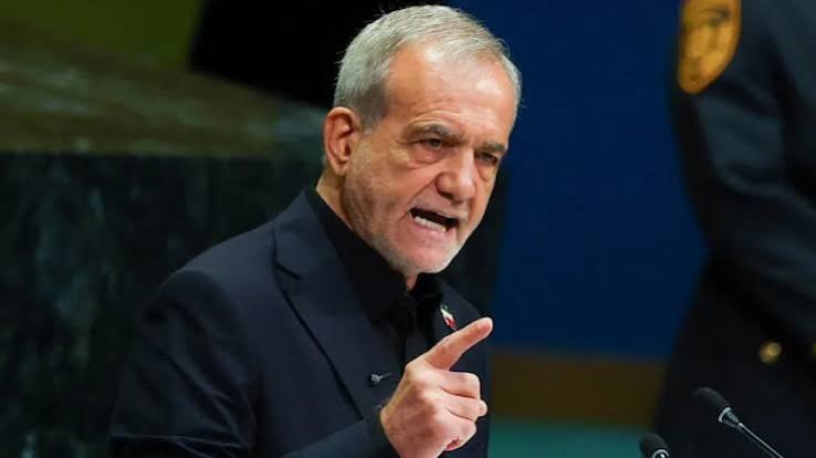 Le président iranien défie Trump : « l’Iran ne baissera jamais la tête»
