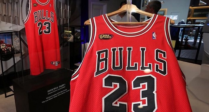 NBA : Le maillot de Michael Jordan porté en 1998 vendu à 8 milliards FCFA